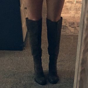 Tall leather Born  boots